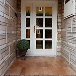 Kovacs Vendeghaz Mátraderecske