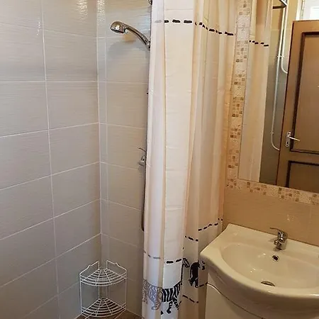 Kovacs Vendeghaz Apartment *